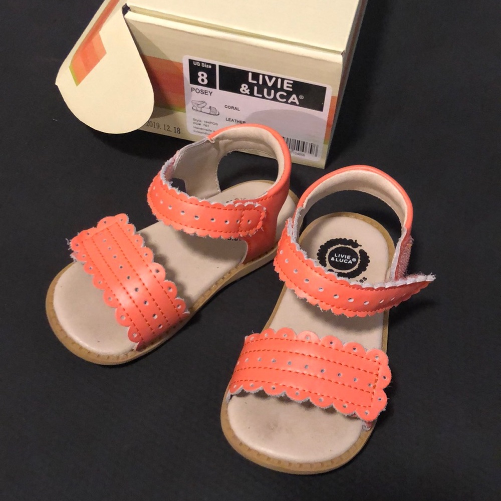 Toddler 8 Leather Sandals - Coral